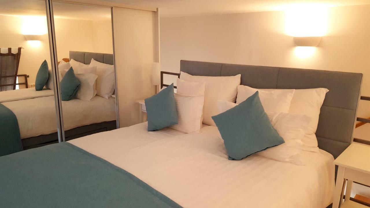 Studio Apartment Vanna - 1St Row To The Sea Opatija Bagian luar foto