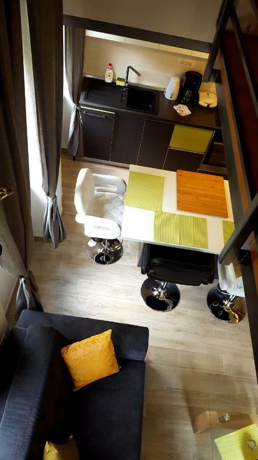 Studio Apartment Vanna - 1St Row To The Sea Opatija Bagian luar foto